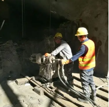 库尔勒水下抗分散灌浆料特点 水下不分散注浆料介绍