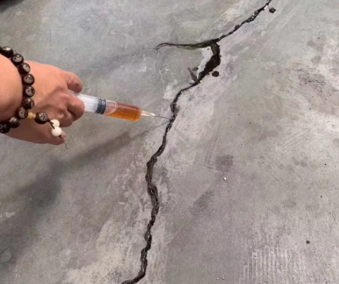 库尔勒混凝土裂缝修补技术详解​